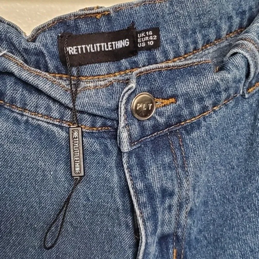 PrettyLittleThing High waisted Denim Jean Shorts Size 10
